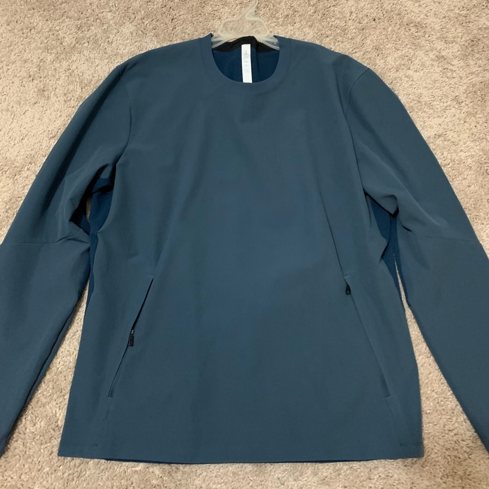 NWOT Lululemon Crew Neck Pullover